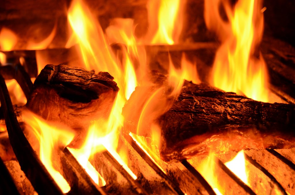 Tom1 Tom's Steak House